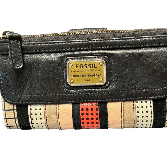 Fossil Wallet Long Live Vintage Black Leather Wallet Clutch - Picture 1 of 11